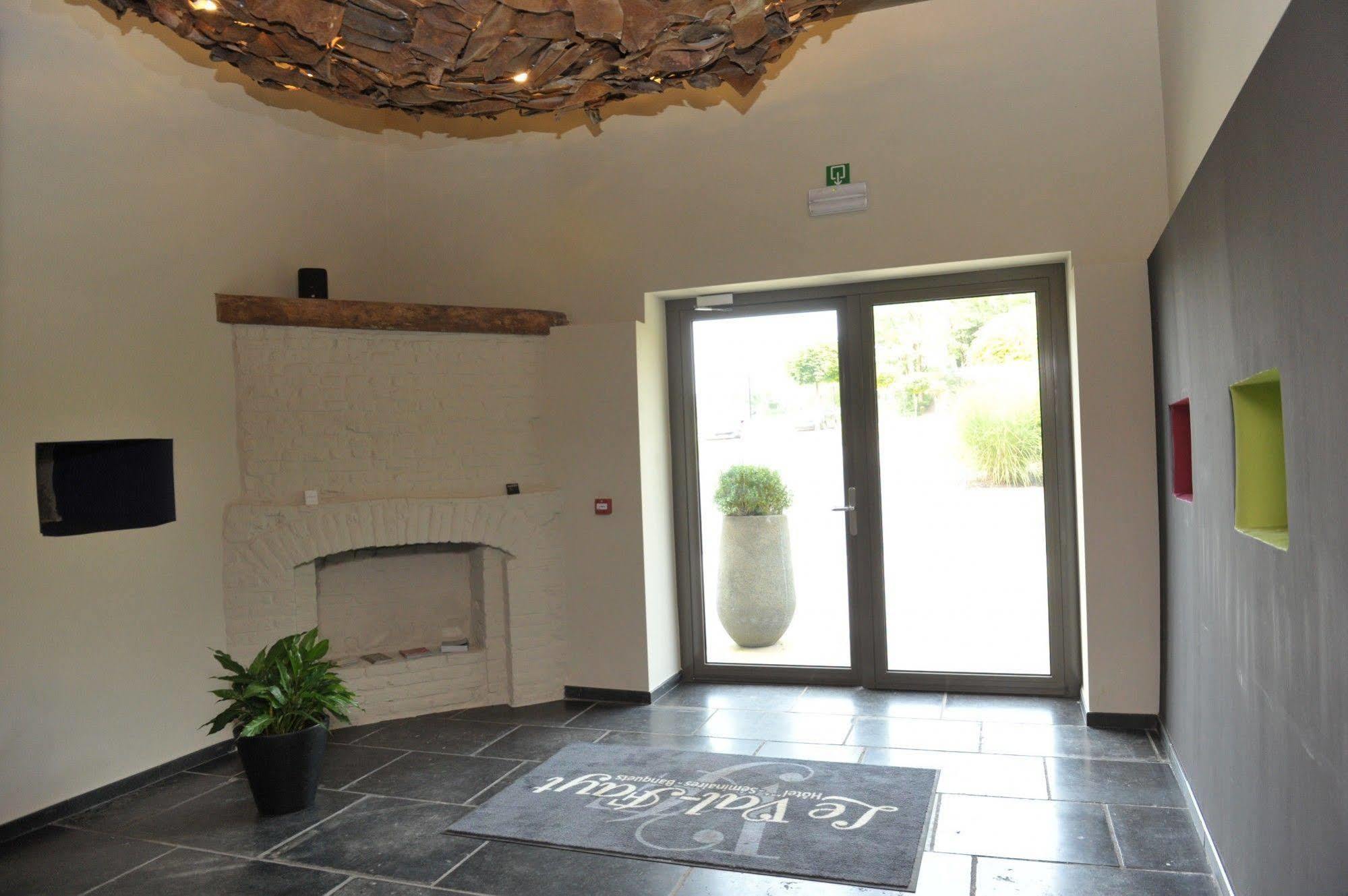 Hotel Le Val-Fayt Exterior photo